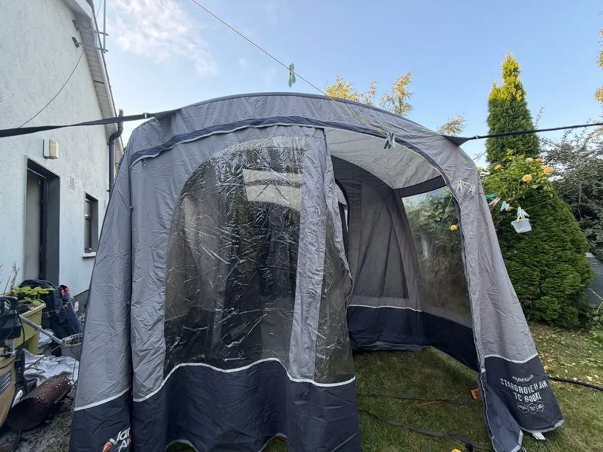 Family tent - Image 4