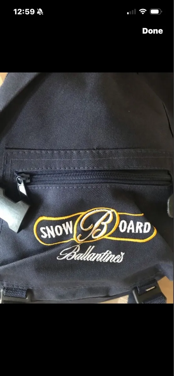 Snowboard Shoulder Bag - Image 2