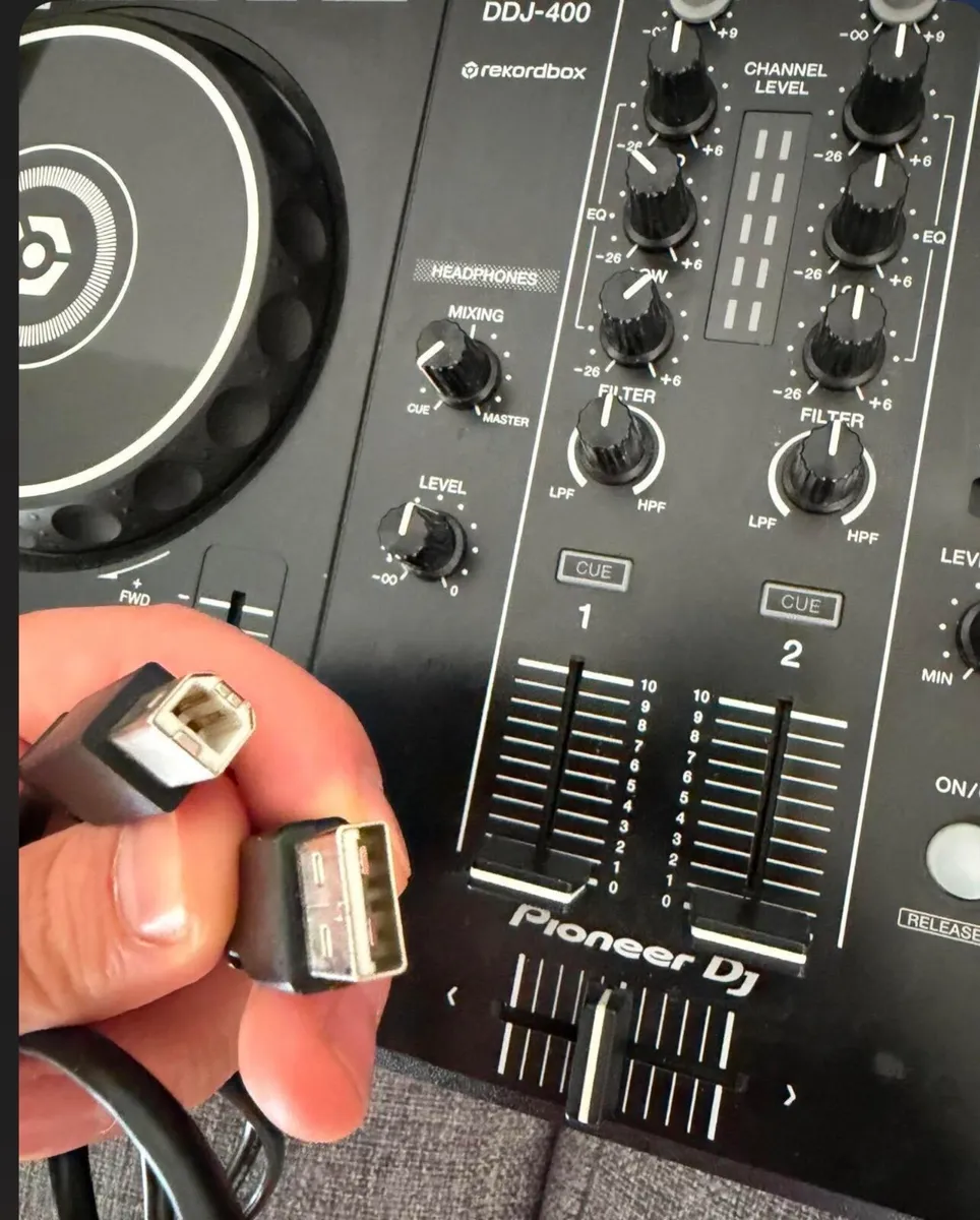 DDJ400 Dj decks - Image 2