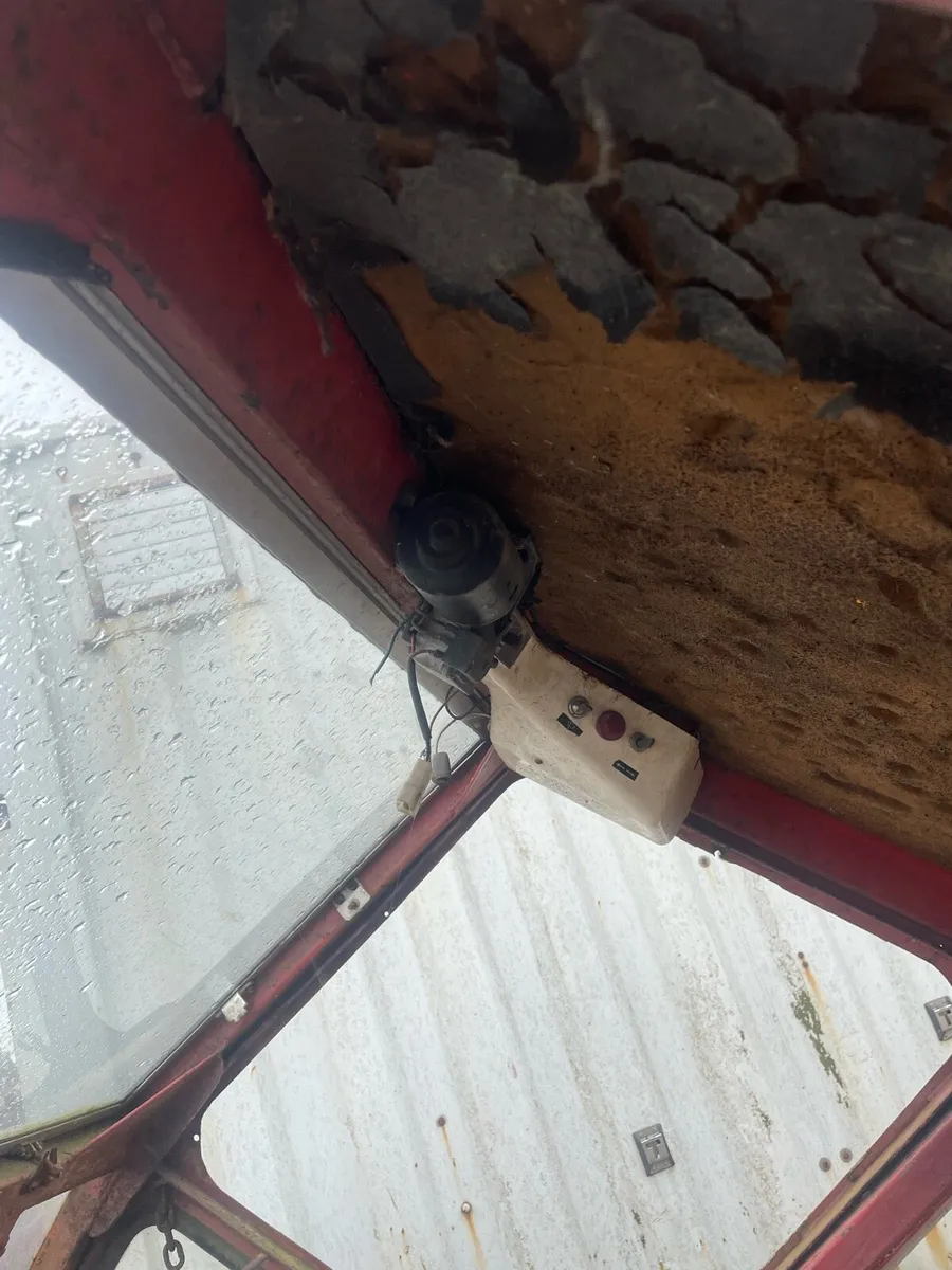 Massey Ferguson 135 - Image 2