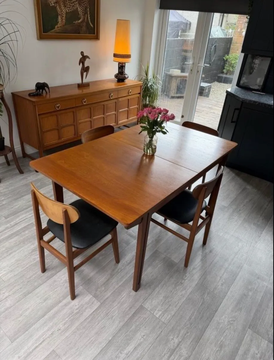 Mid Century Extendable Dining Table - Image 1