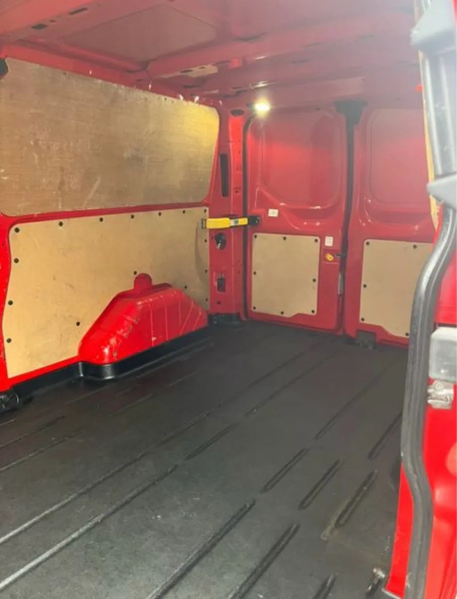 Transit custom lwb - Image 3