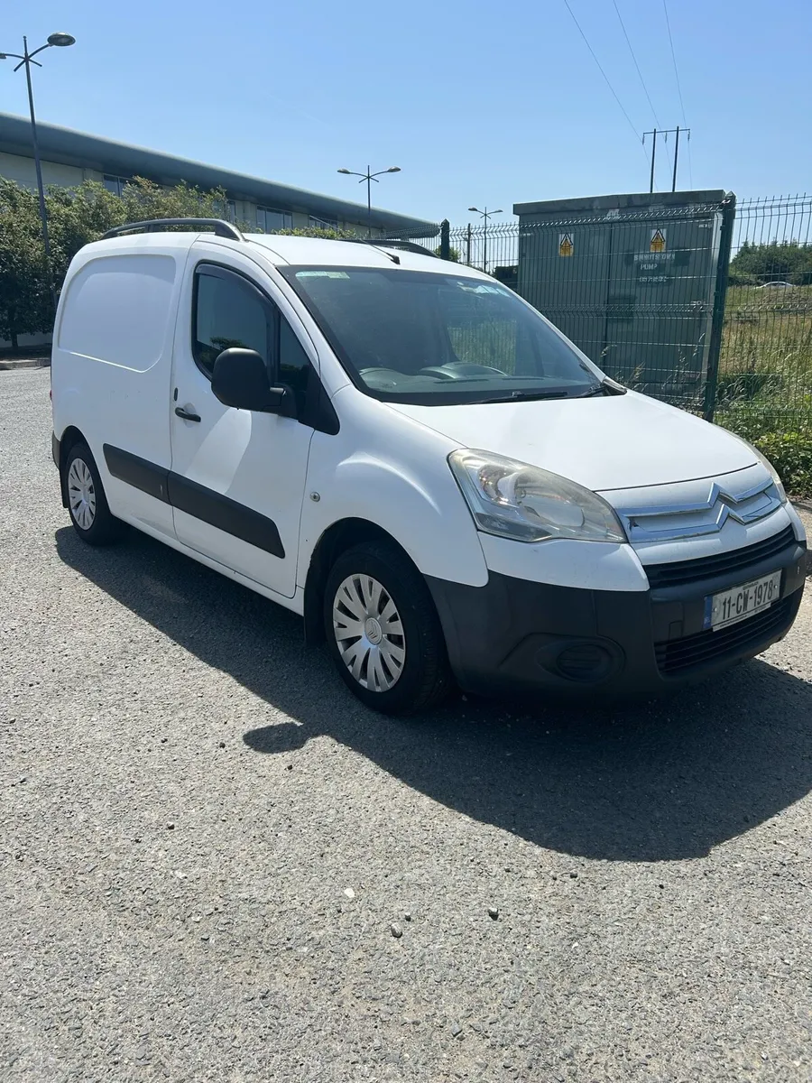 2011 Citroen berlingo 1.6L New D.O.E 8/7/2026 - Image 1