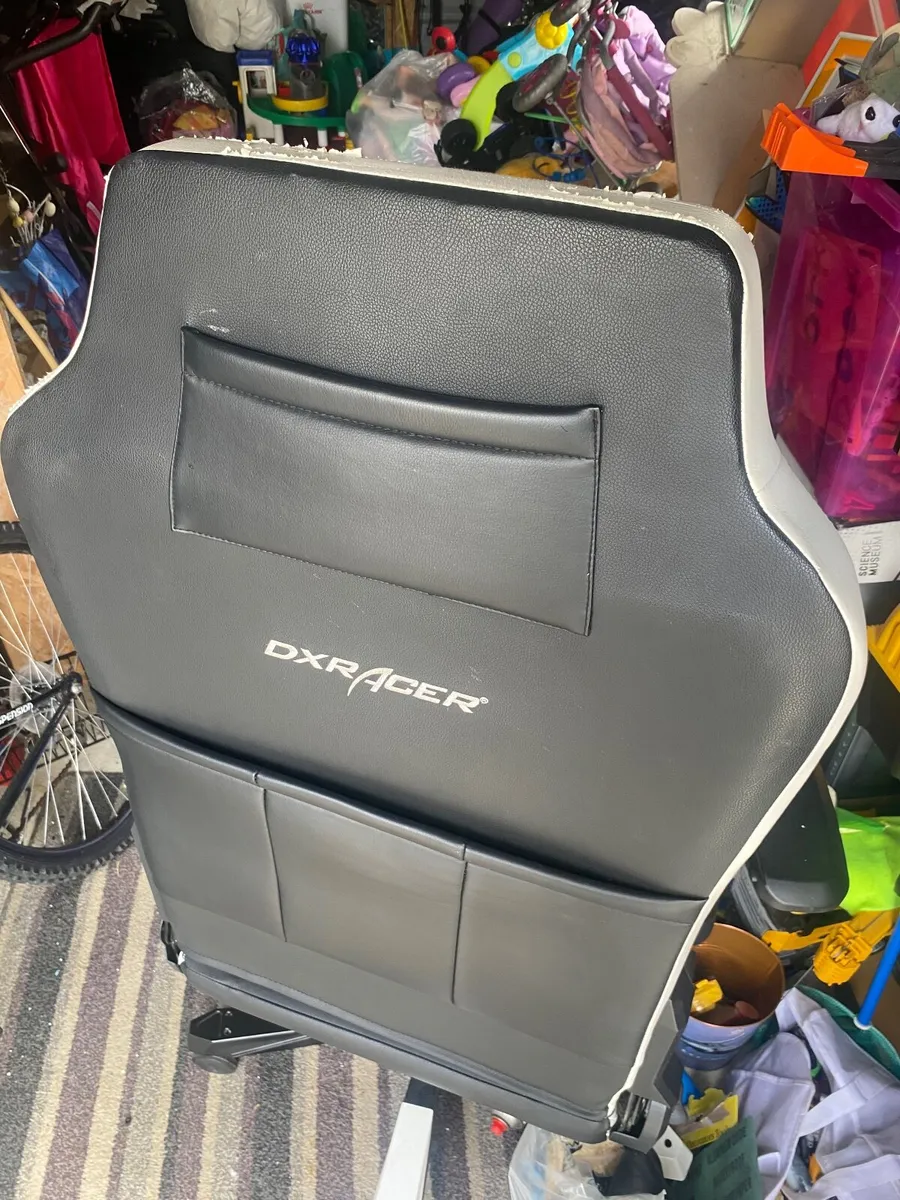 Gaming chair - Image 3