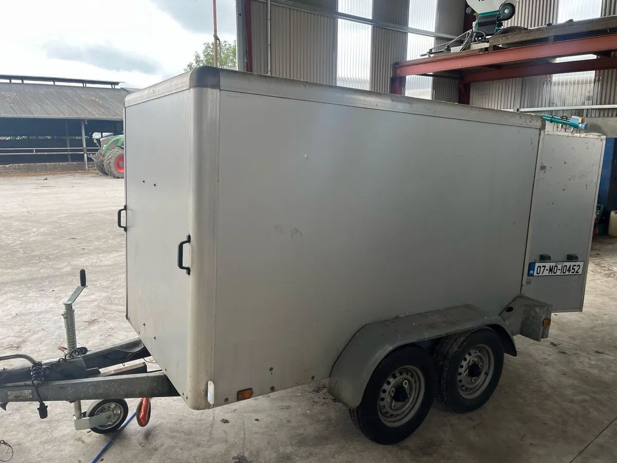 Rioned Jetter in Box Trailer - Image 1