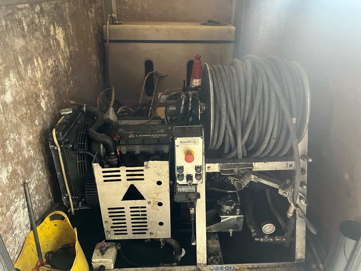 Rioned Jetter in Box Trailer - Image 3