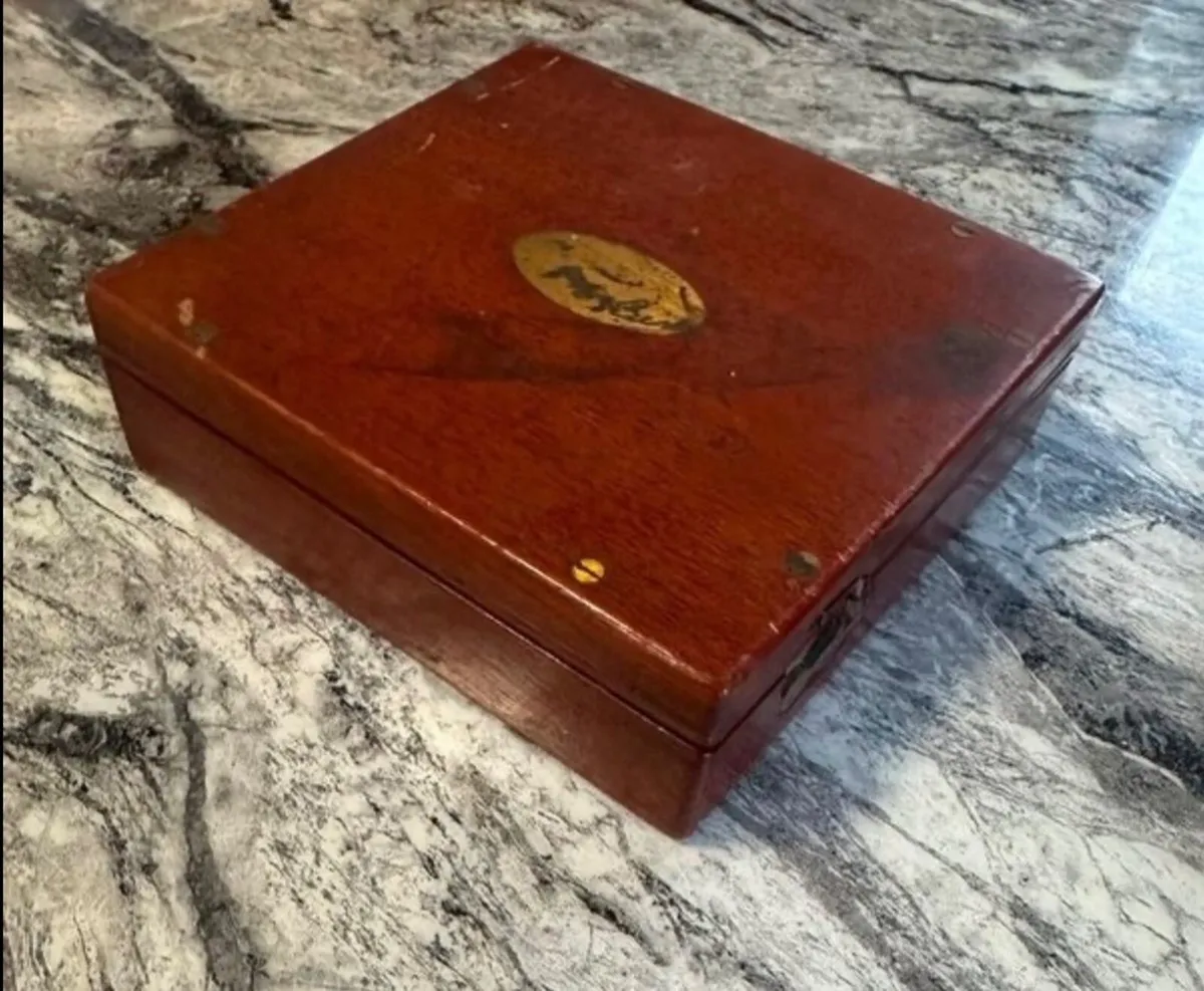Antique ‘Arnold and Sons’ Instrument Set - Image 2