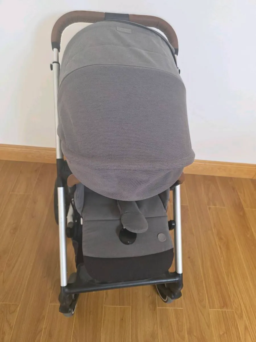 Baby stroller - Image 3
