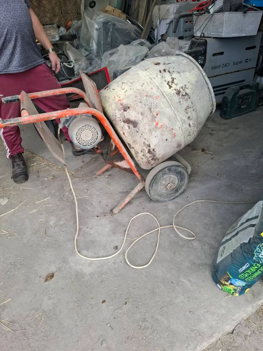 Electric cement mixer - Image 3