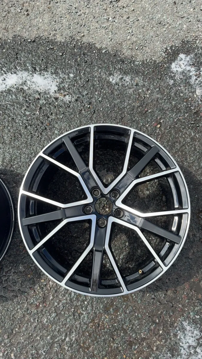 20” Audi style Replica alloys. - Image 2