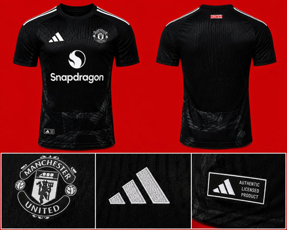 Manchester united 26/27 goalkeeper jersey - Image 1