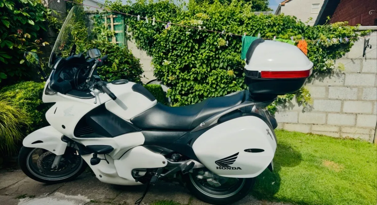 Honda Deauville 700 - Image 3