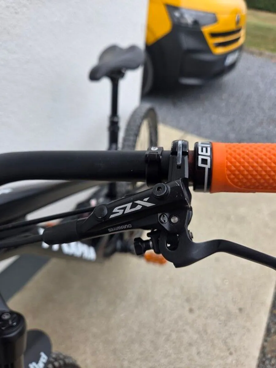 ful suspension mountain bike - Image 3