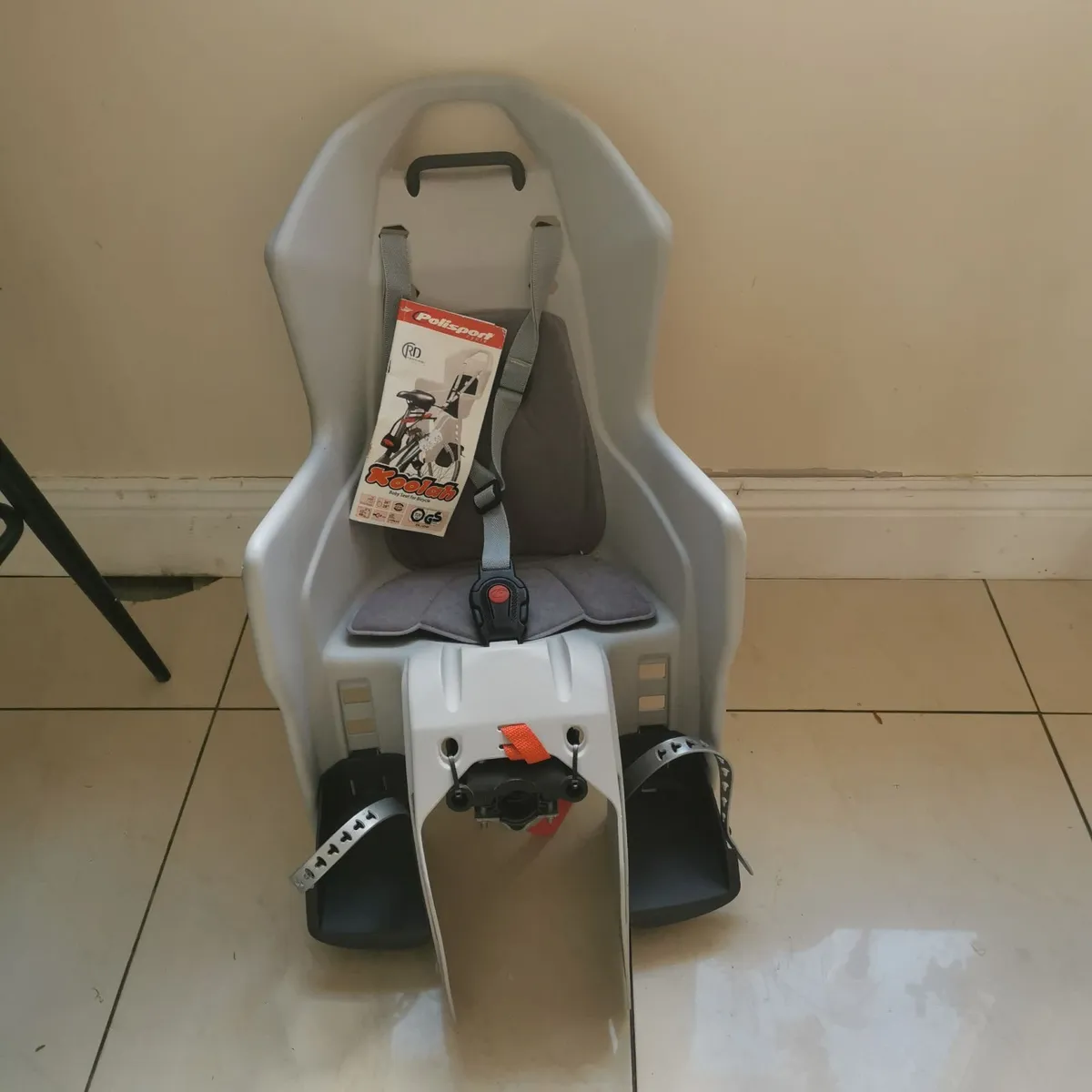 Child bike seat - Image 1