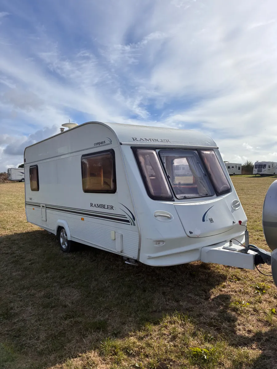 Caravan - Image 2
