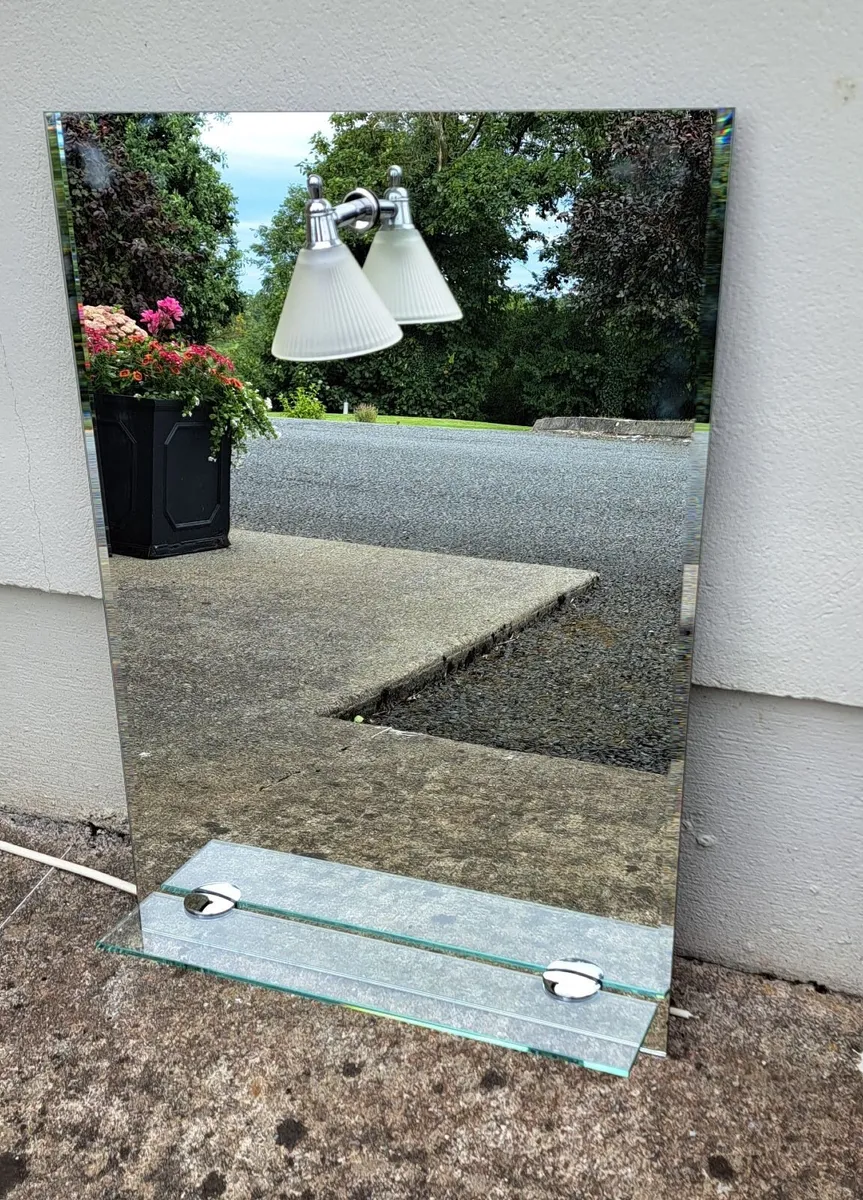 Toilet Handbasin Mirror set - Image 2