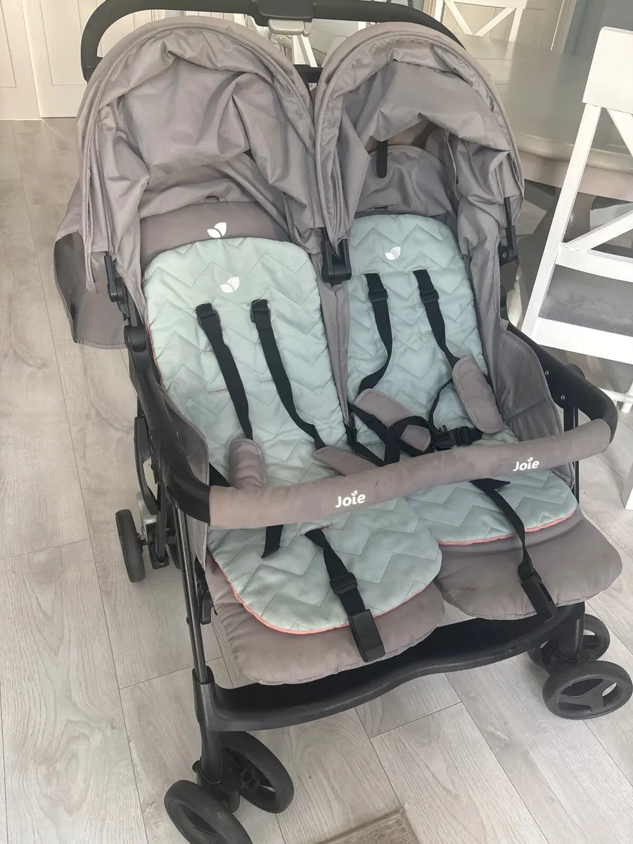 Double buggy Joie - Image 1