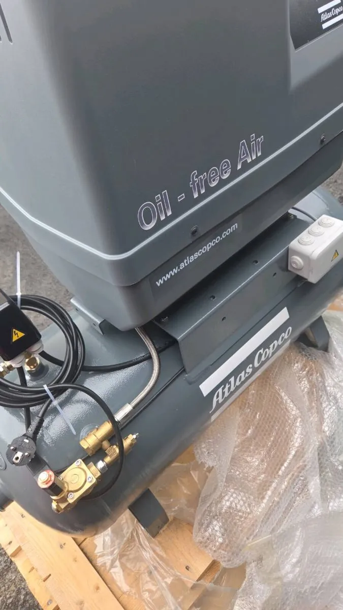 100L 10bar atlas copco compressor - Image 2