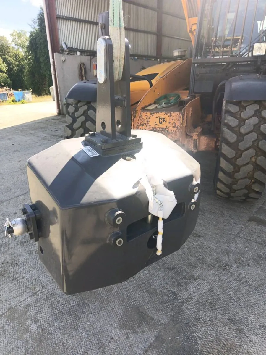 Front weight - Image 2