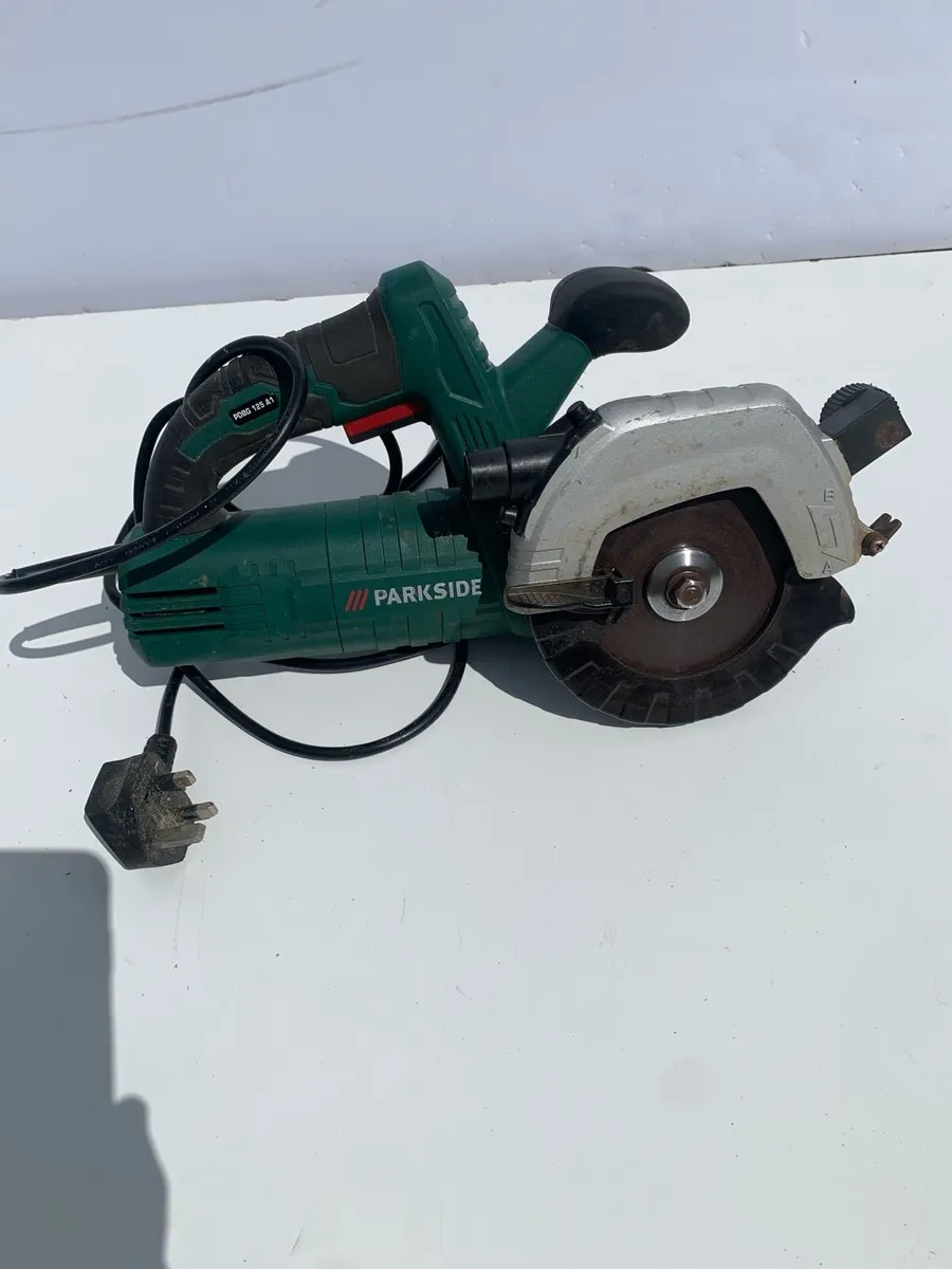 Two blades saw - Image 1