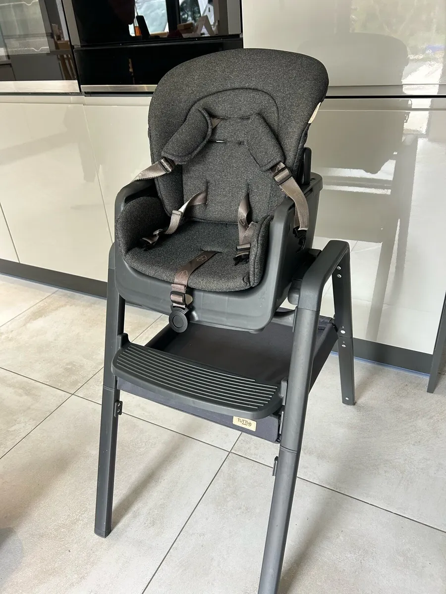 Tutti Bambini High Chair – Excellent Condition - Image 2