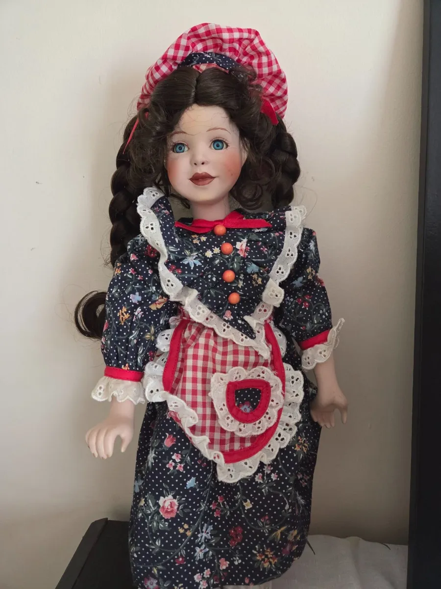Antique Dolls - Image 2
