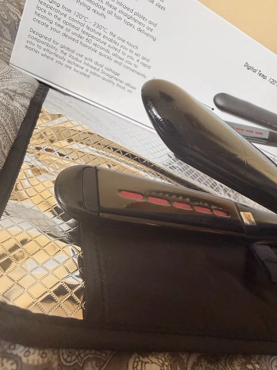 Voduz Infrared straightener - Image 4