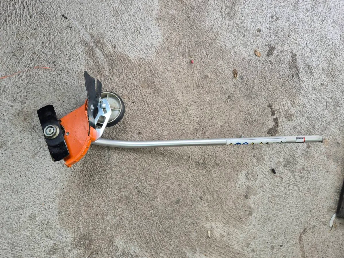 Stihl km edger attachment - Image 2
