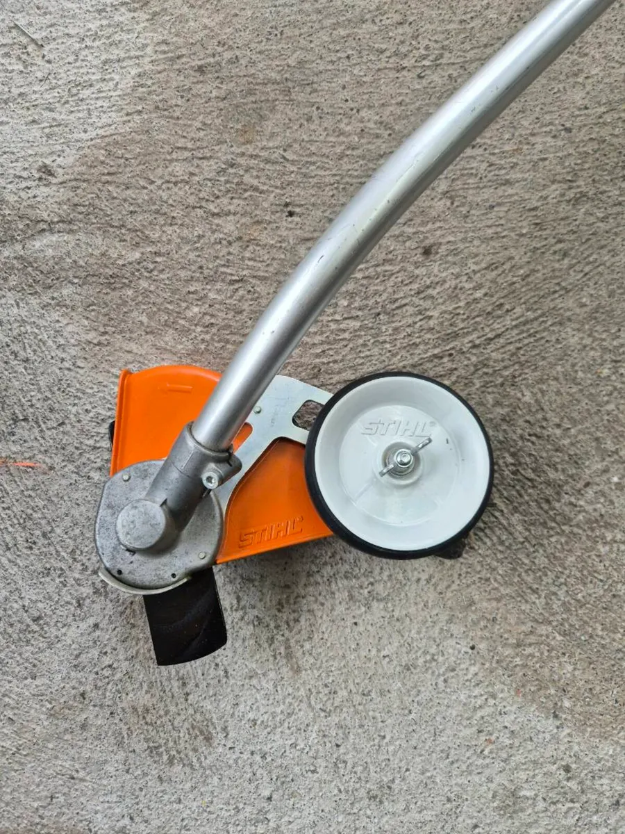 Stihl km edger attachment - Image 3