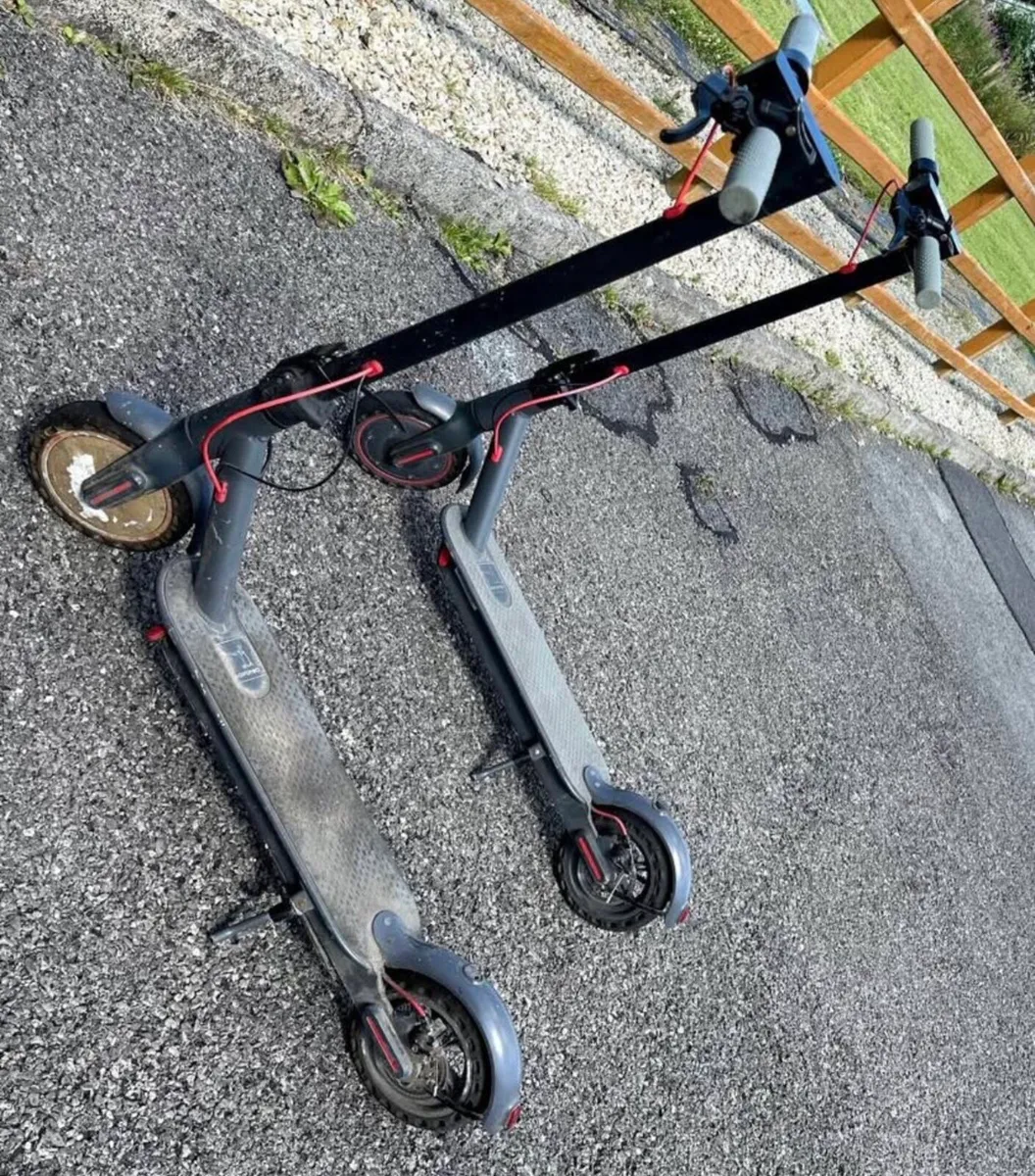 2x AOVO Pro Electric Scooters – Spares or Repair - Image 1