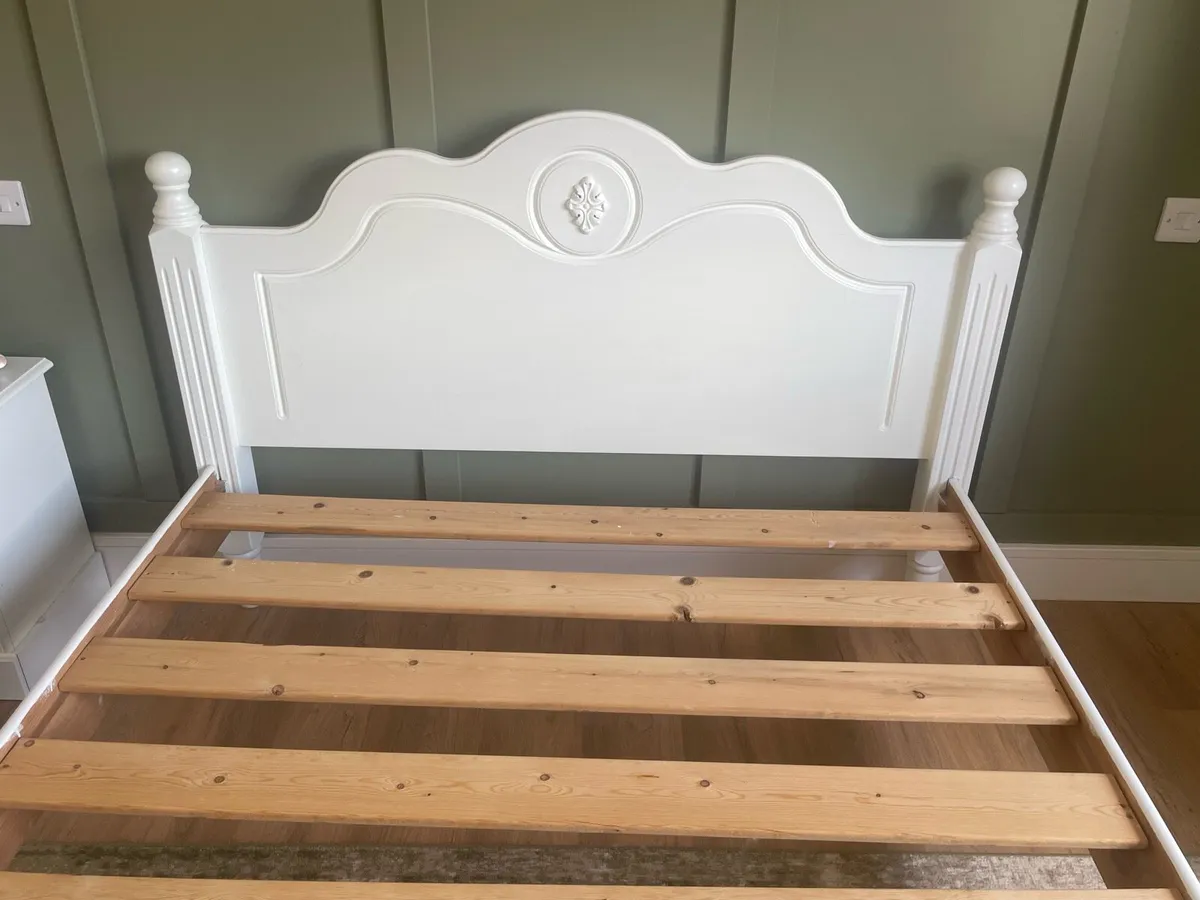 Solid Wood 5ft Bed Frame - Image 4