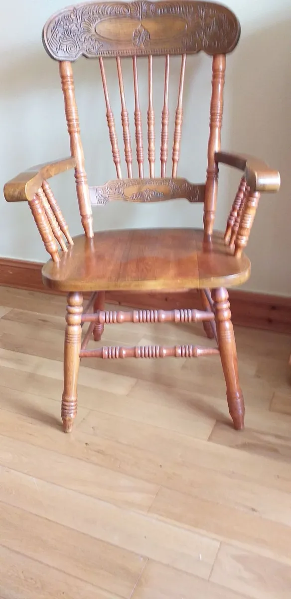 Dining Table - Image 4