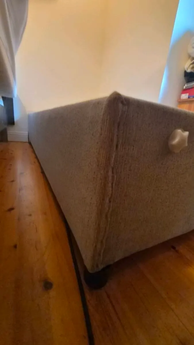 Single bed + mattress (negotiable) - Image 3