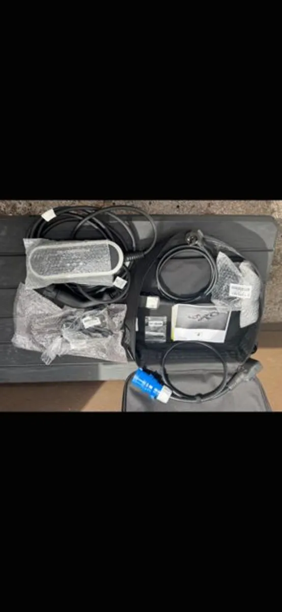 Porsche Mobile Charger (Brand New) - Image 1