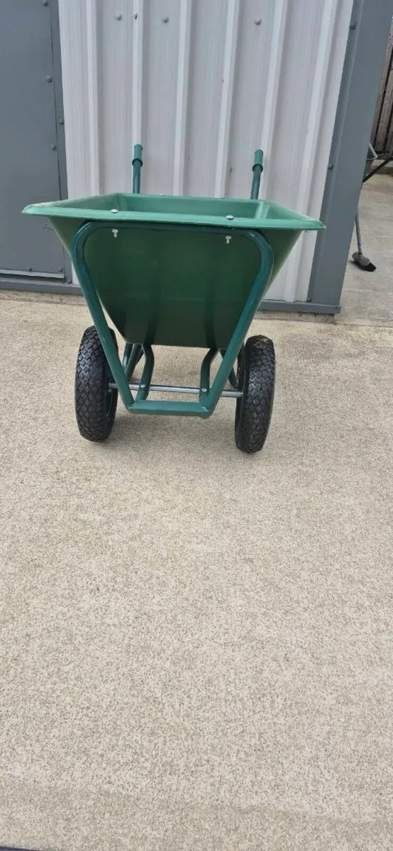 Big wheelbarrow - Image 2