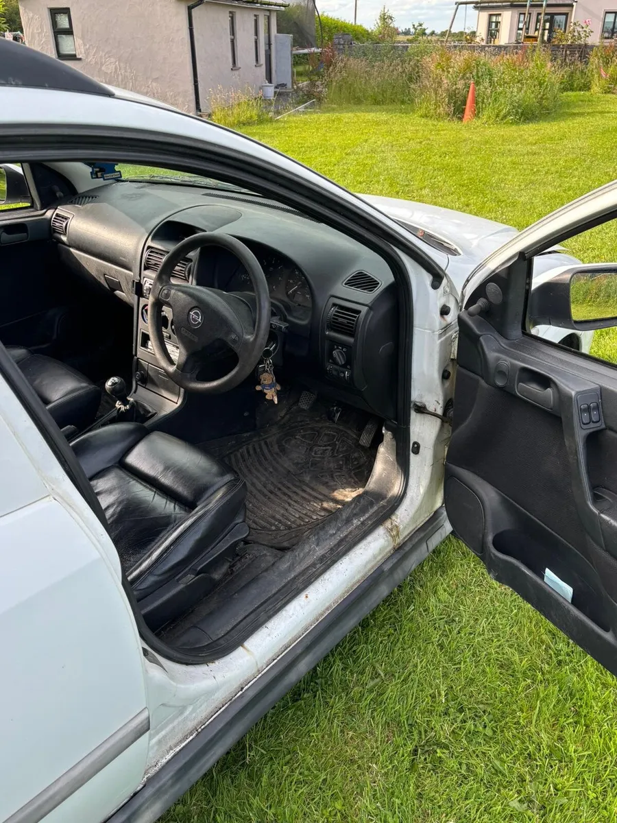 Opel Astra Van - Image 3