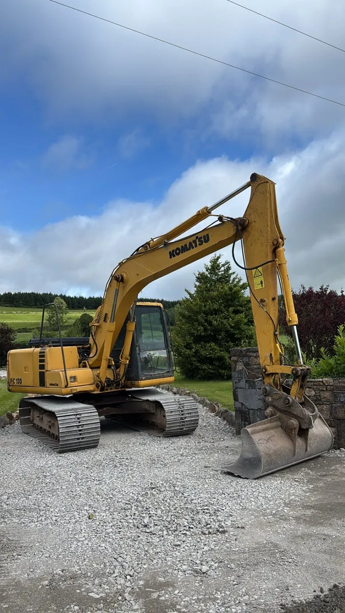 Komatsu 130-6 - Image 3
