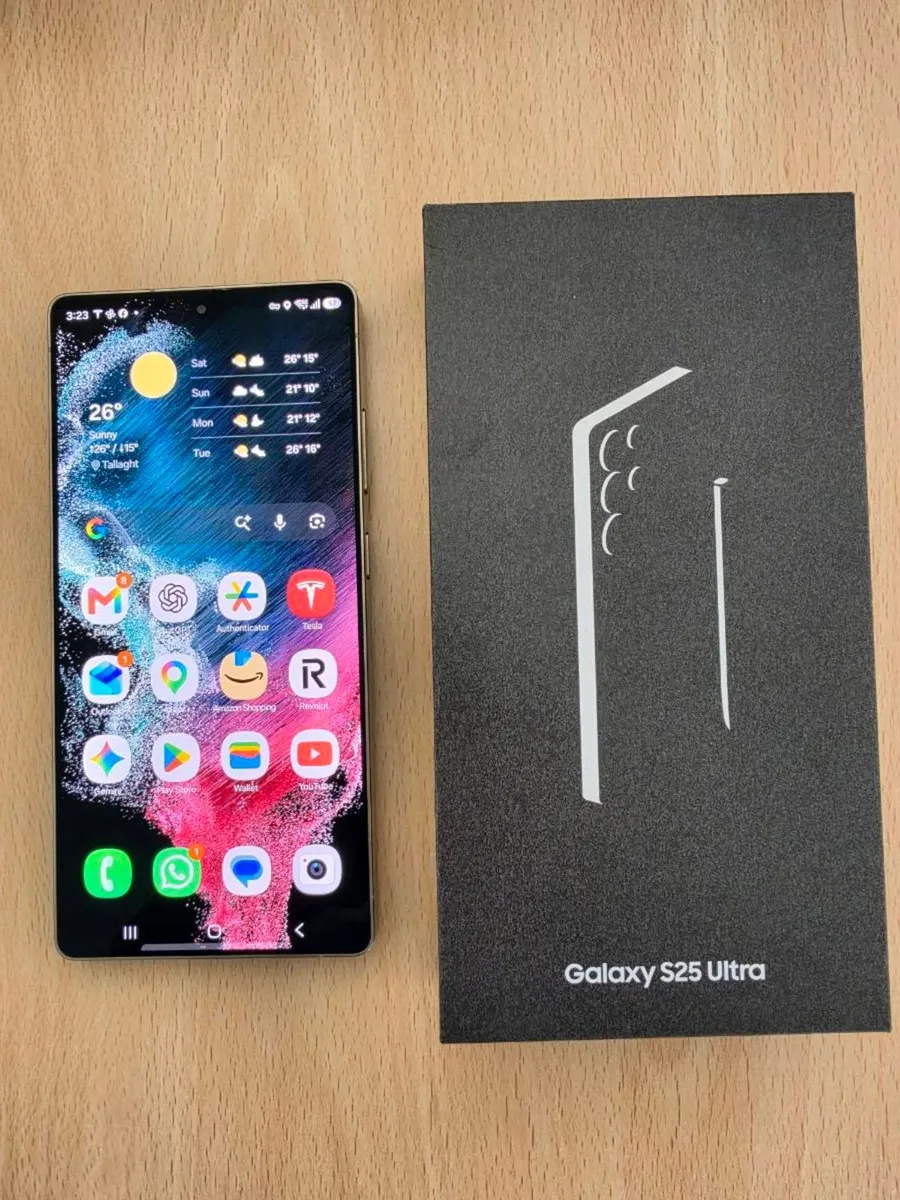 Samsung Galaxy S25 Ultra unlocked like new - Image 1
