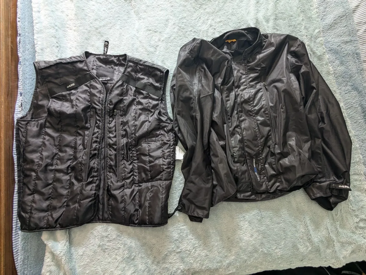 Men's motorbike clothing - Image 3