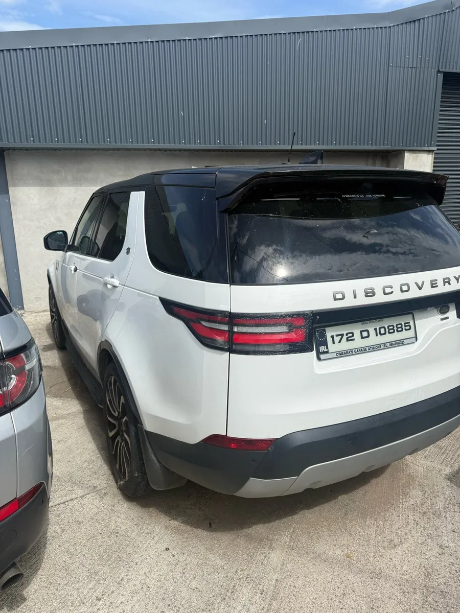 Landrover Discovery 5 - Image 2