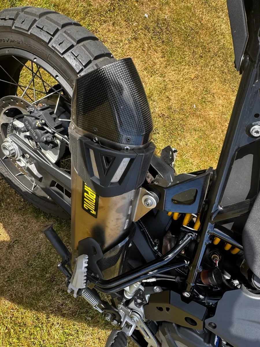 Ducati Desert X 2023 - Image 3
