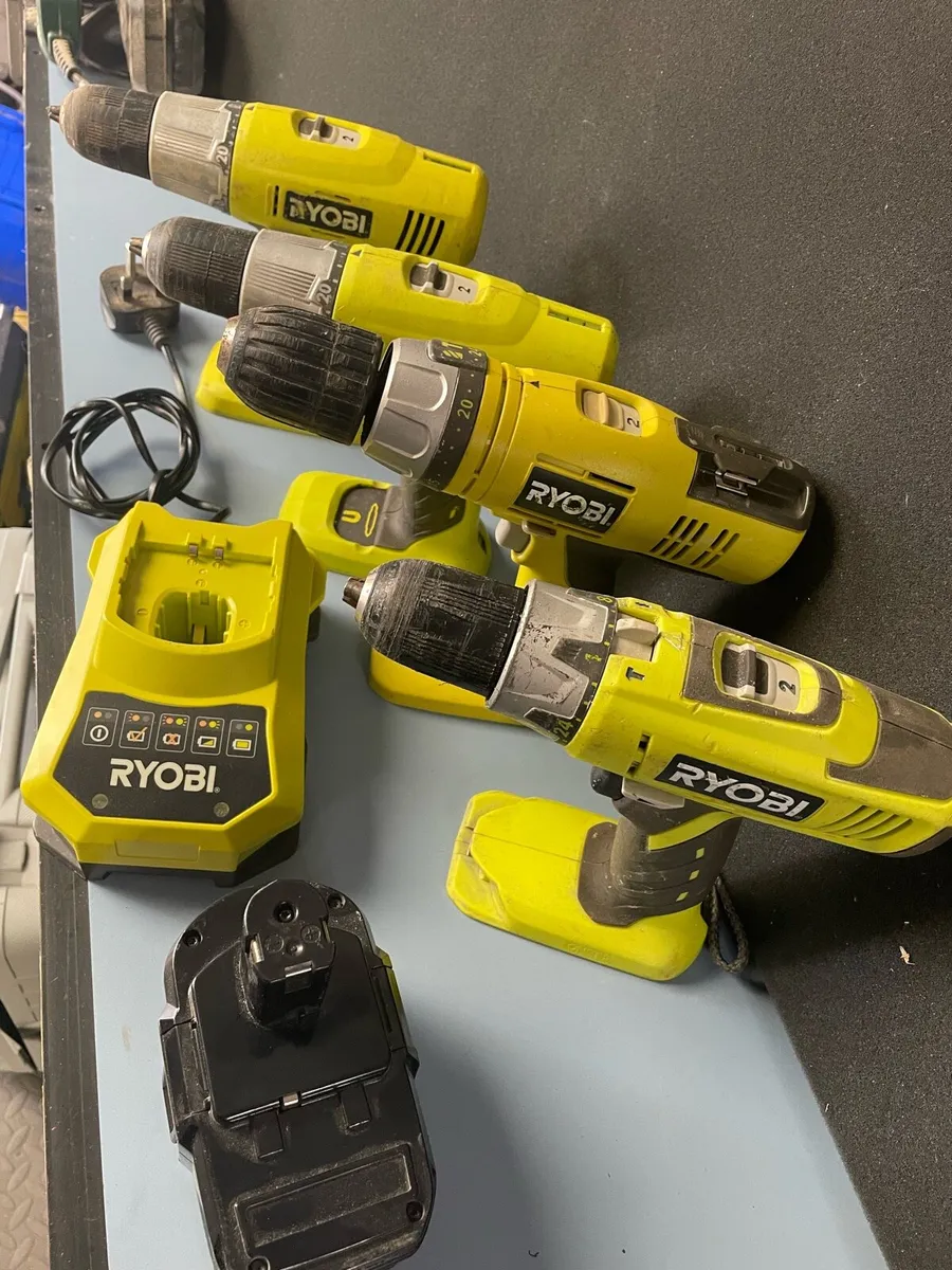 Ryobi cordless drill set 18v - Image 1