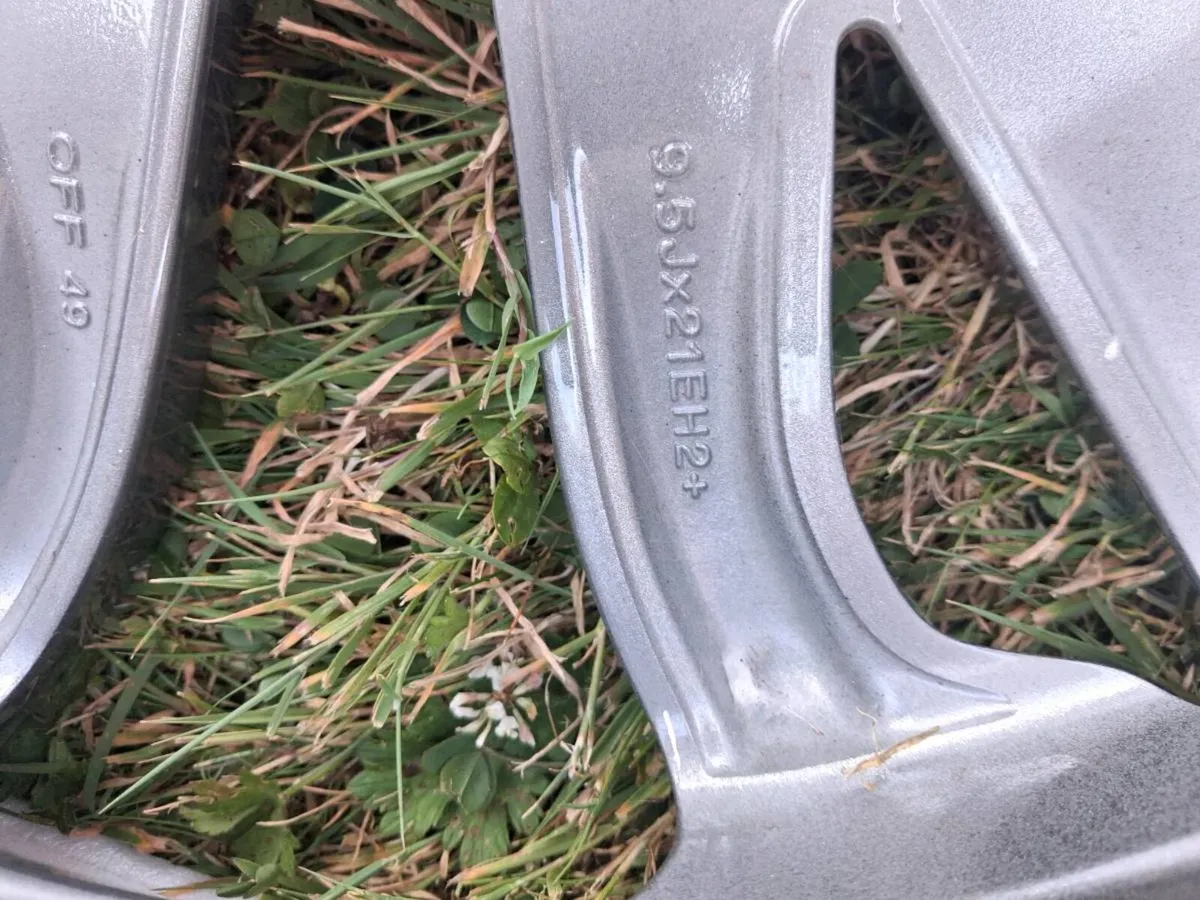 Alloy wheel clear out - Image 4