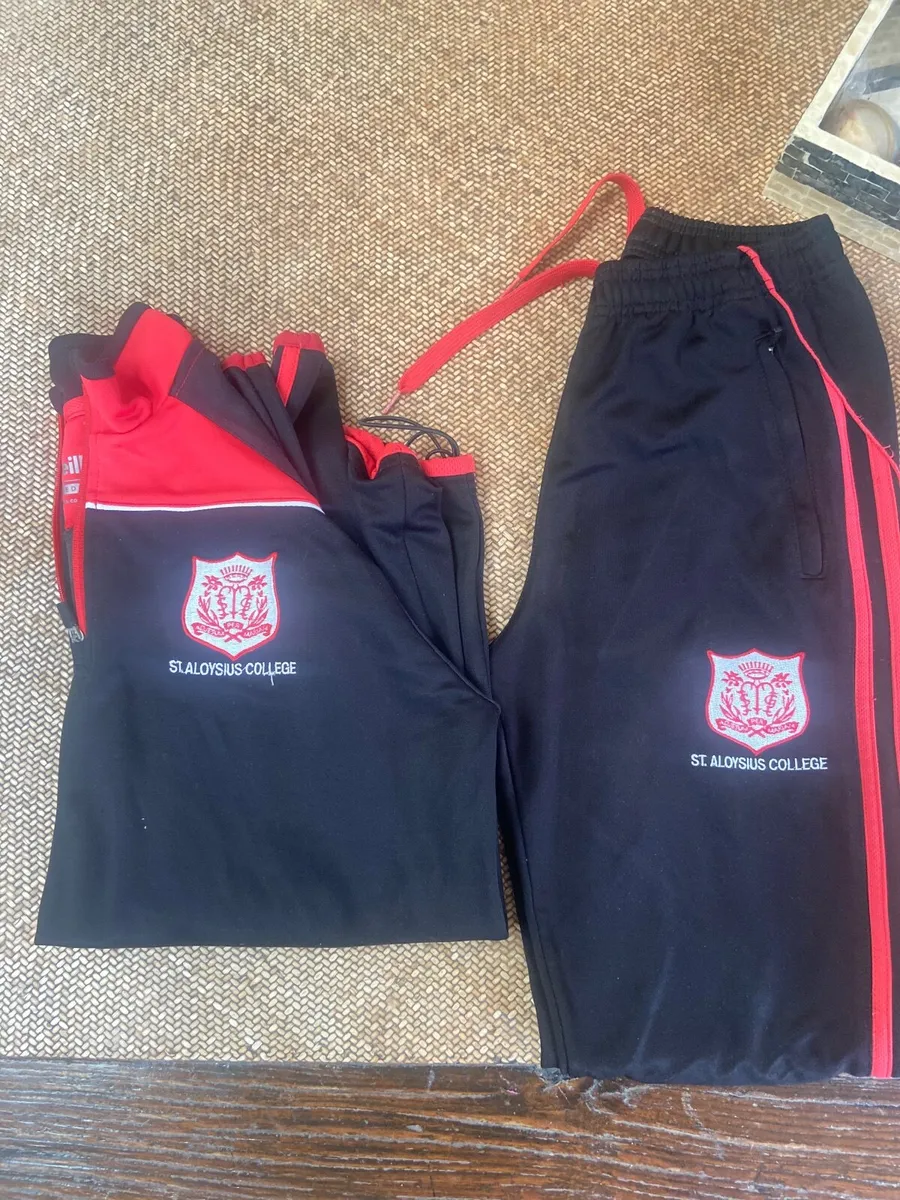 St Aloysius Carraigtwohill tracksuit