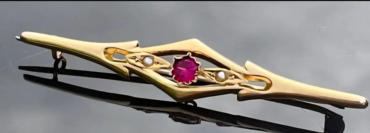 Antique Victorian 9K Gold Ruby & Pearl ...