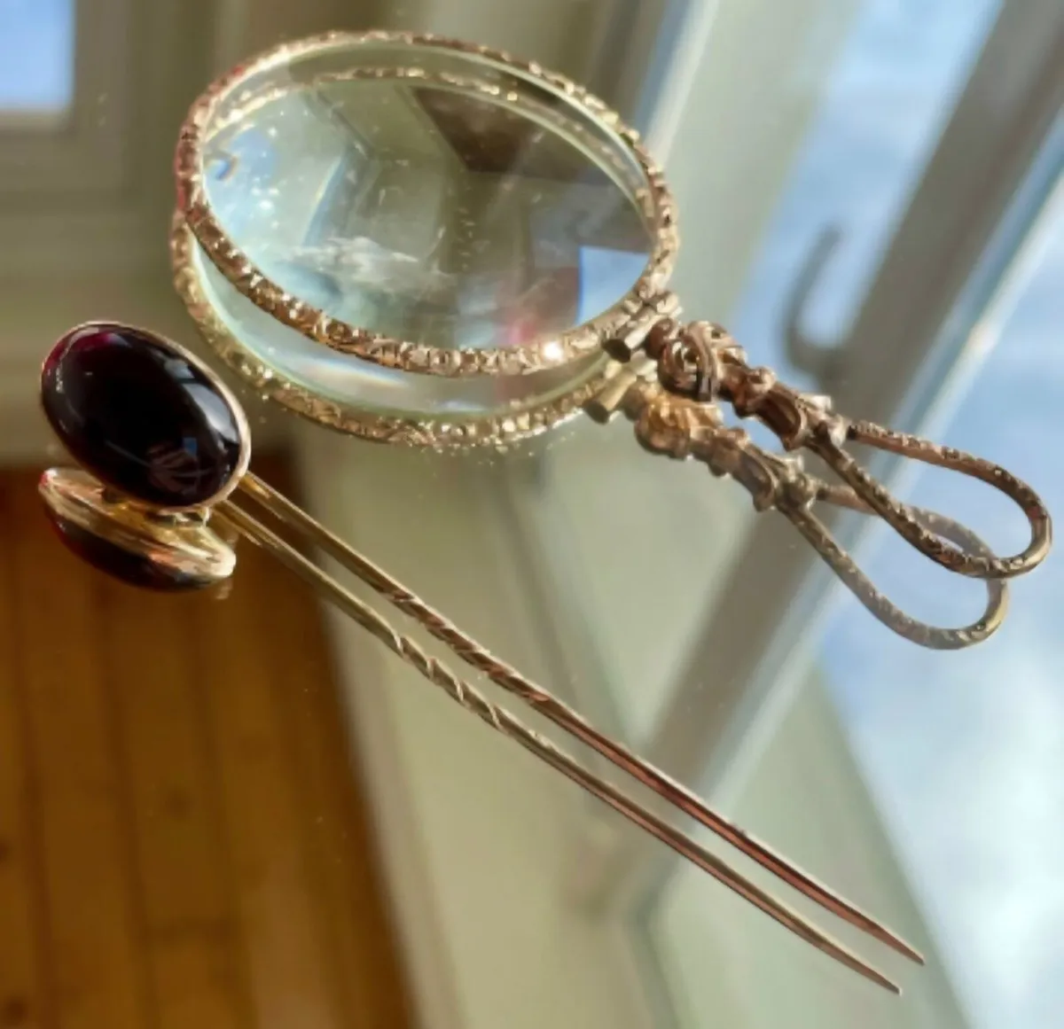 Exquisite Antique Victorian 14K Gold Collection: - Image 2