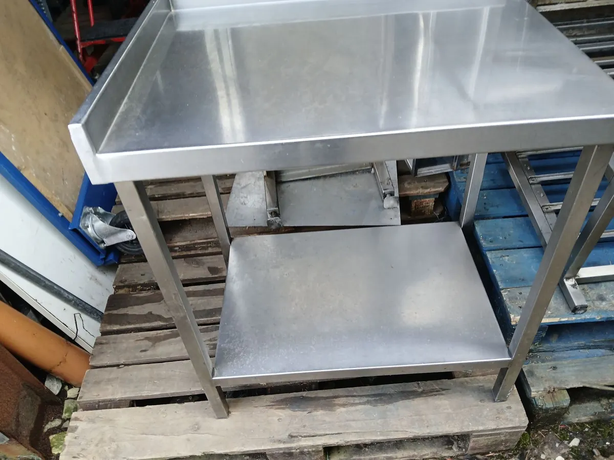 Staneless steel table new delivered - Image 2