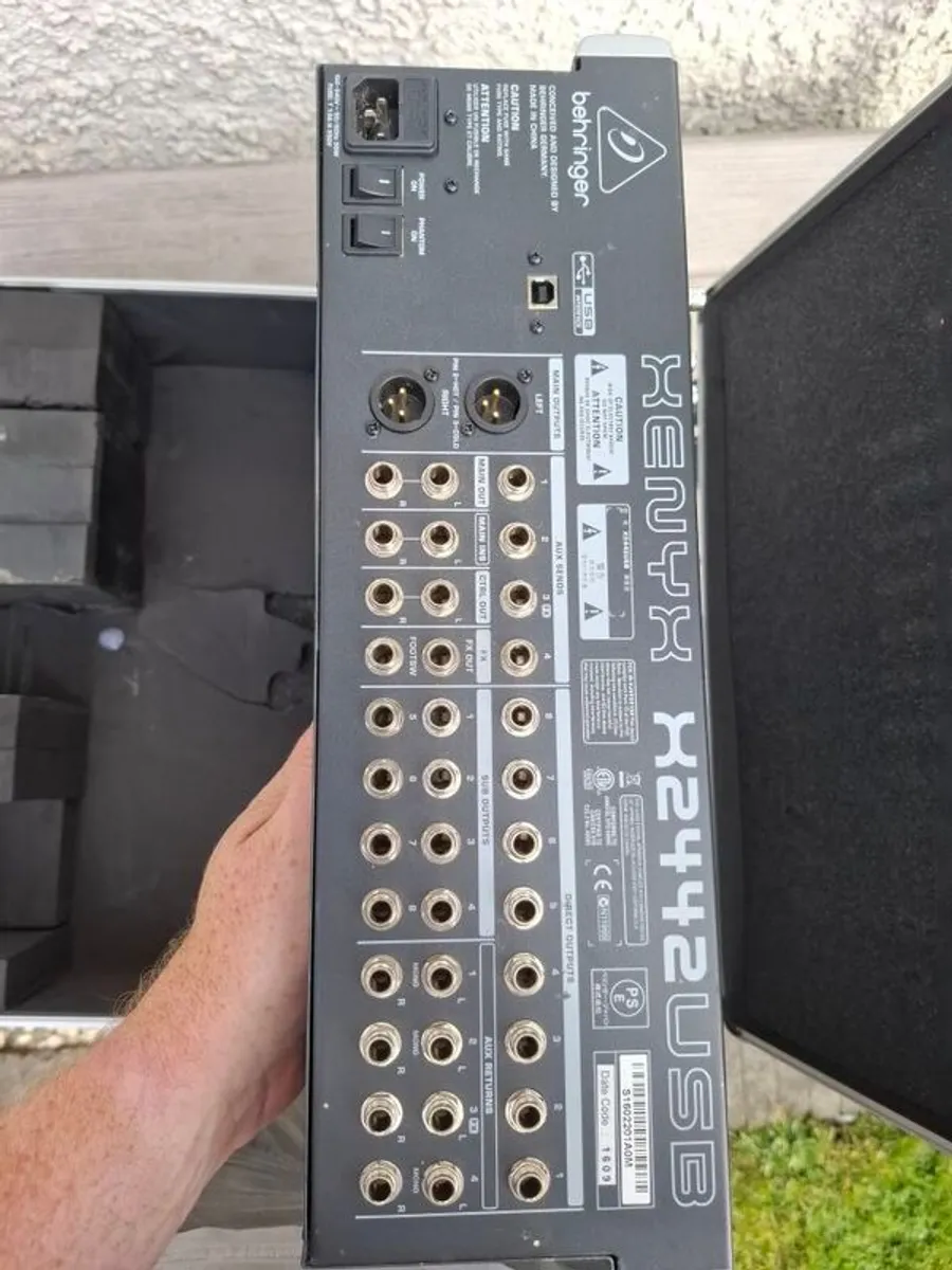 Behringer Xenyx x2442usb with flight case - Image 2