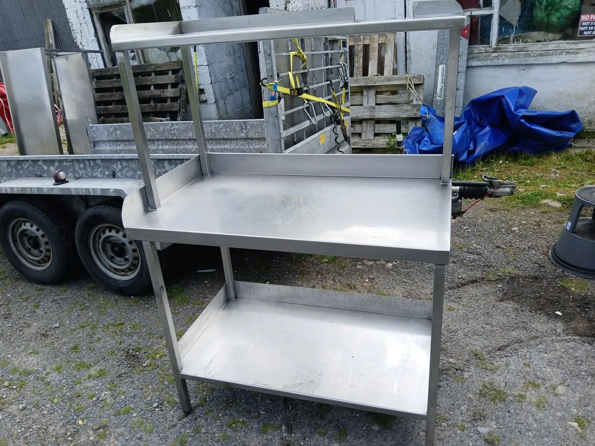 Staneless steel cabbinet  work station delivered - Image 1