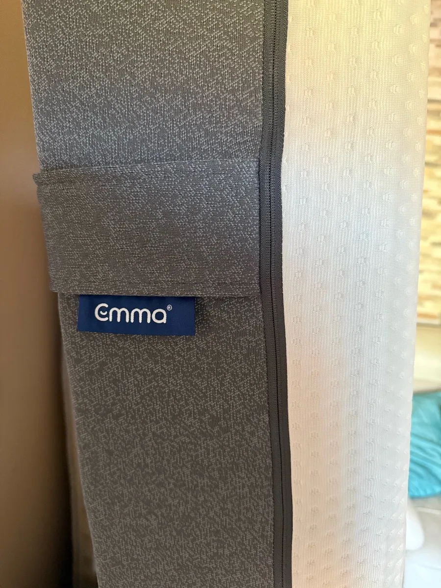[Reduced] Emma Premium Superking Mattress - Image 2